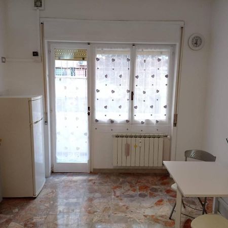 Ostia Beach Cryptohouse Екстер'єр фото