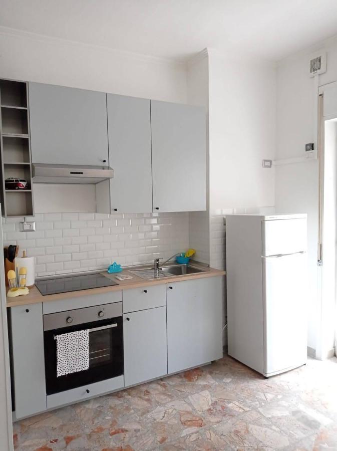 Ostia Beach Cryptohouse Екстер'єр фото