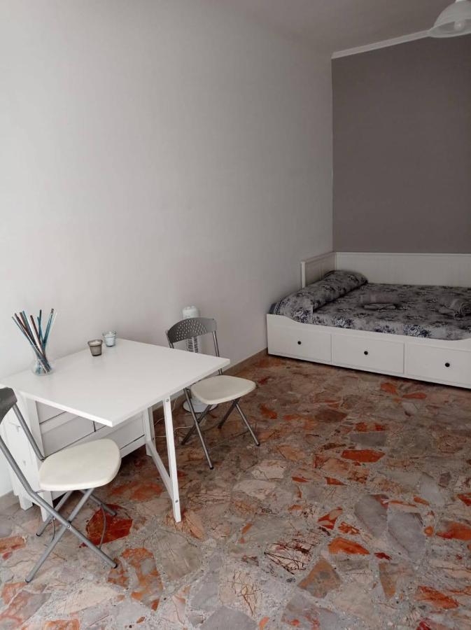 Ostia Beach Cryptohouse Екстер'єр фото